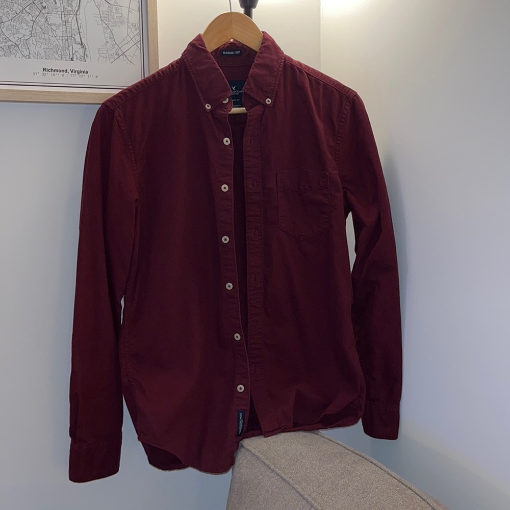 American Eagle (AE) XS Maroon Men’s Button-down